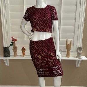 L’Atiste Lace Skirt Set Burgundy